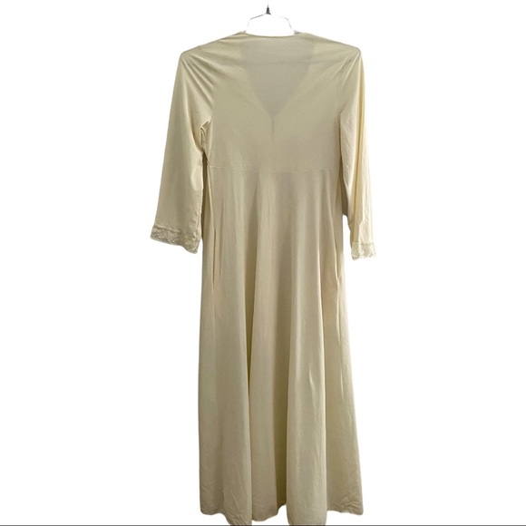 Vintage Shadowline Peignoir Set In Buttercream Yellow Size Small - Picture 10 of 13